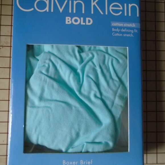 Calvin Klein Bold  Boxer Briefs Size M - Picture 2 of 3